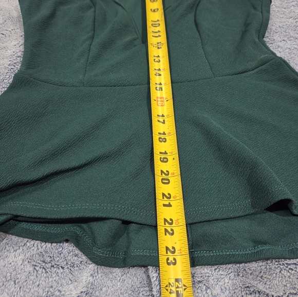 Charlotte Russe Dark Green Camisole Top - Picture 7 of 7